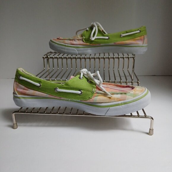Boat Shoe/Sneakers Pale Green With Pink Plaid White Soles & Laces Size 8 - Picture 7 of 9
